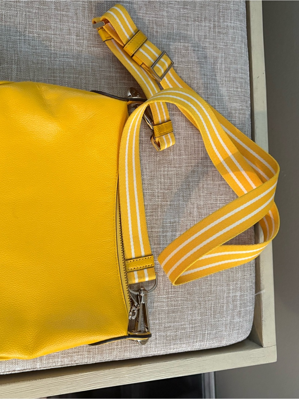 kate spade Yellow Pebbled Leather Crossbody Shoulder Bag - Picture 2 of 3